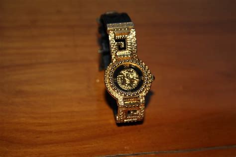 gianni versace signature watch 09006|Gianni Versace Signature 30mm Gold Plated G10 Quartz Watch .